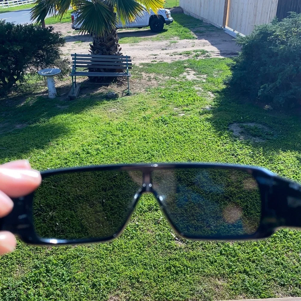 Arnette Glossy Black Barn Burner Sunglasses w/ case silver hardware full cover